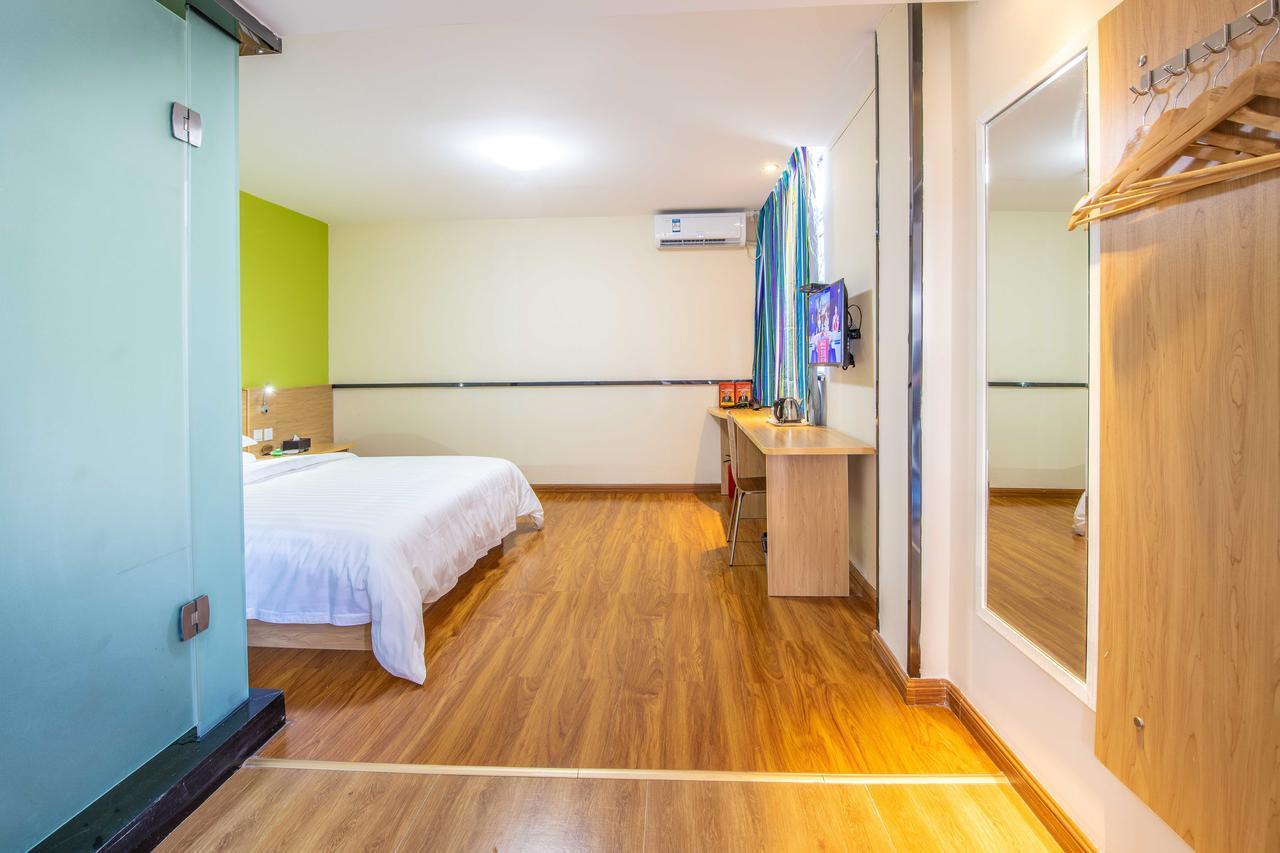 Orange Fashion Apartment Hotel Guangzhou Xiajiao Subway Station Branch Exterior photo